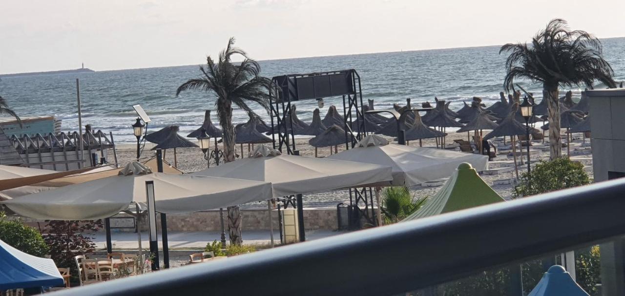 Isabelle Apartament Alezzi Beach Resort Mamaia Nord Navodari Exterior photo
