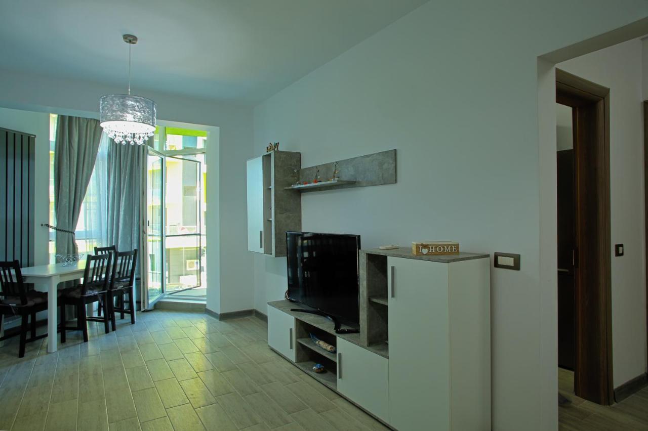 Isabelle Apartament Alezzi Beach Resort Mamaia Nord Navodari Exterior photo